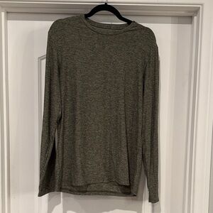 Outdoor Voices Men’s Cloudknit Long Sleeve Top Green size M